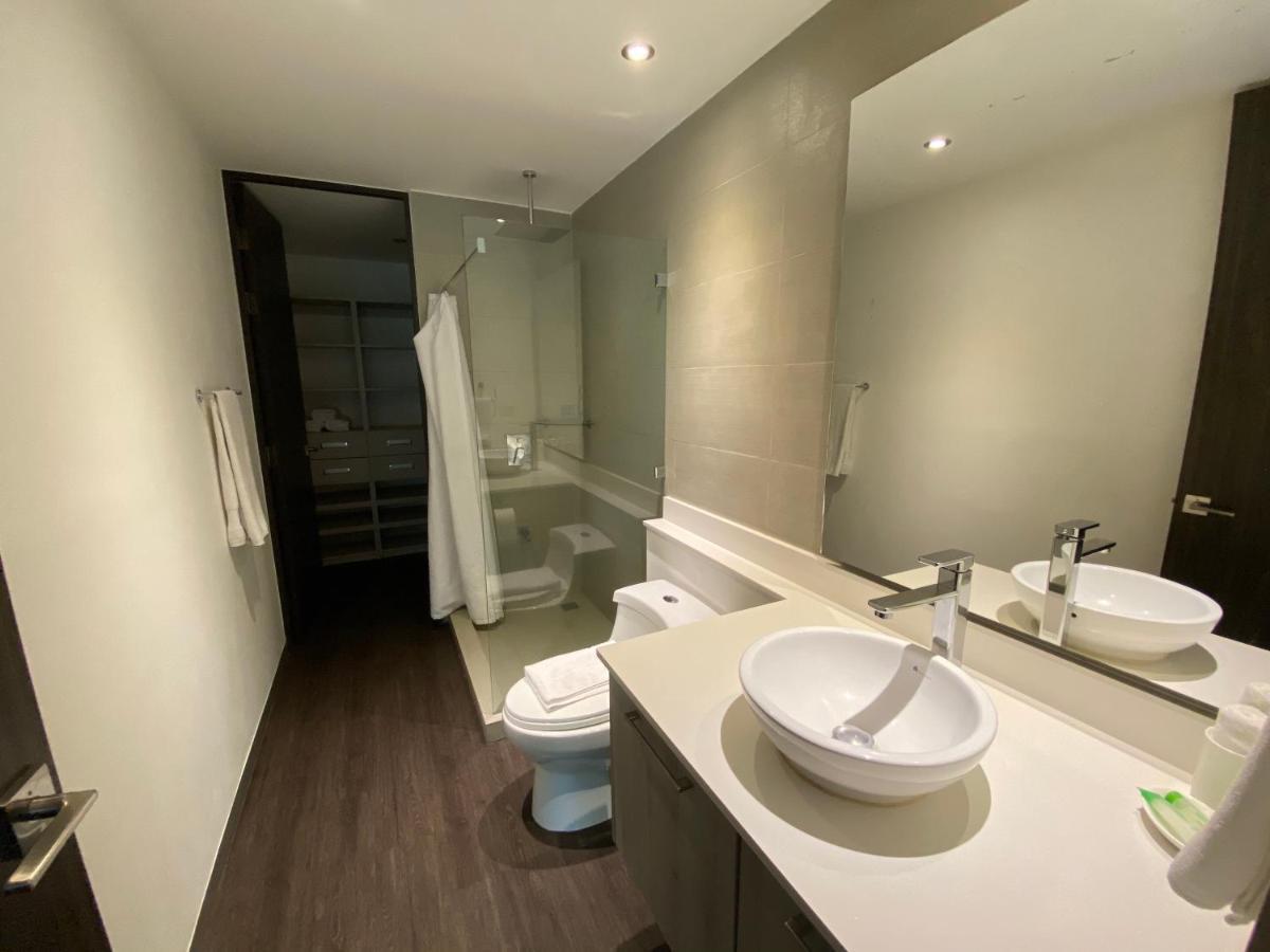 Bee Suites Santa Ana Santa Ana  Extérieur photo