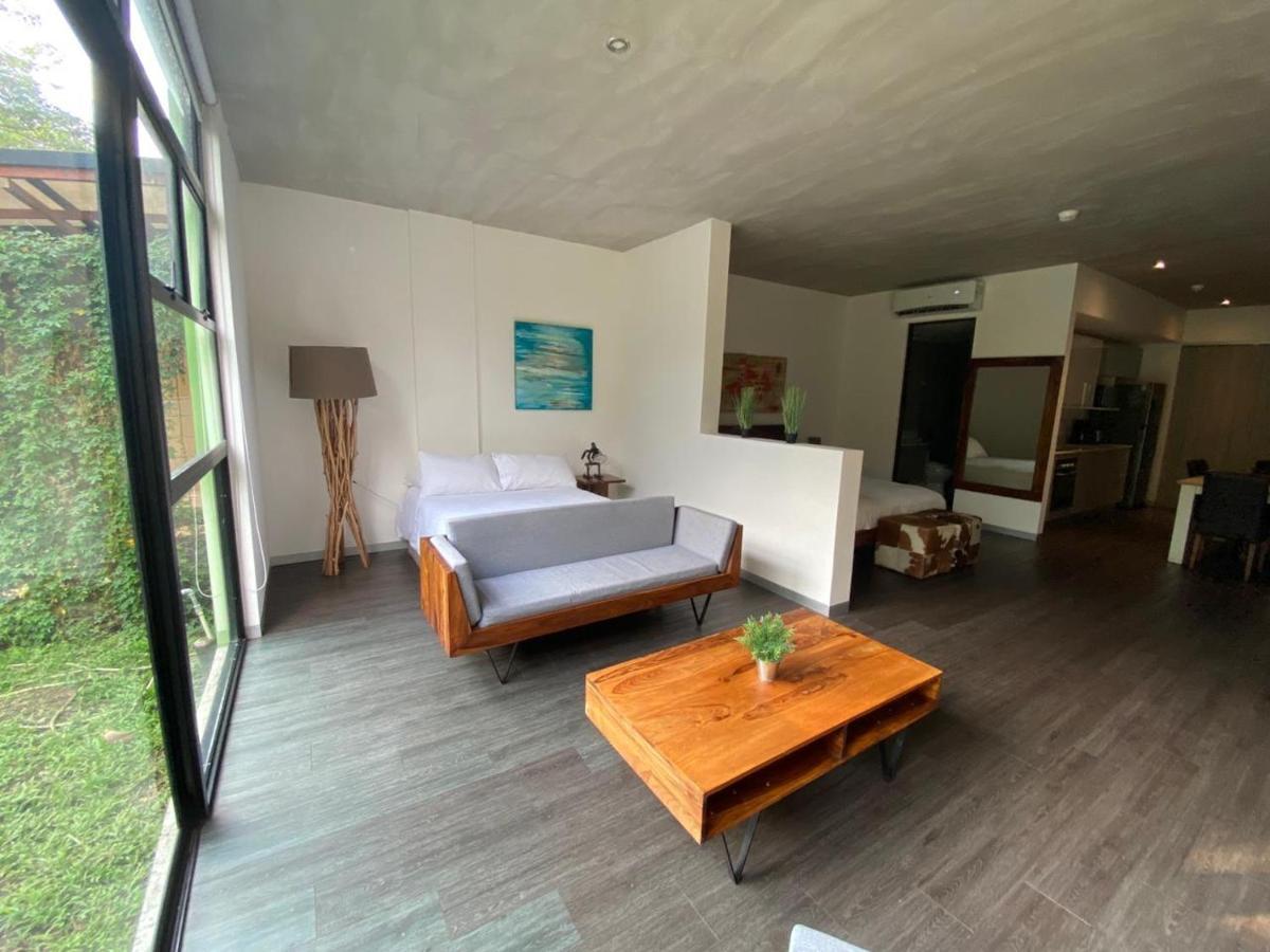 Bee Suites Santa Ana Santa Ana  Extérieur photo