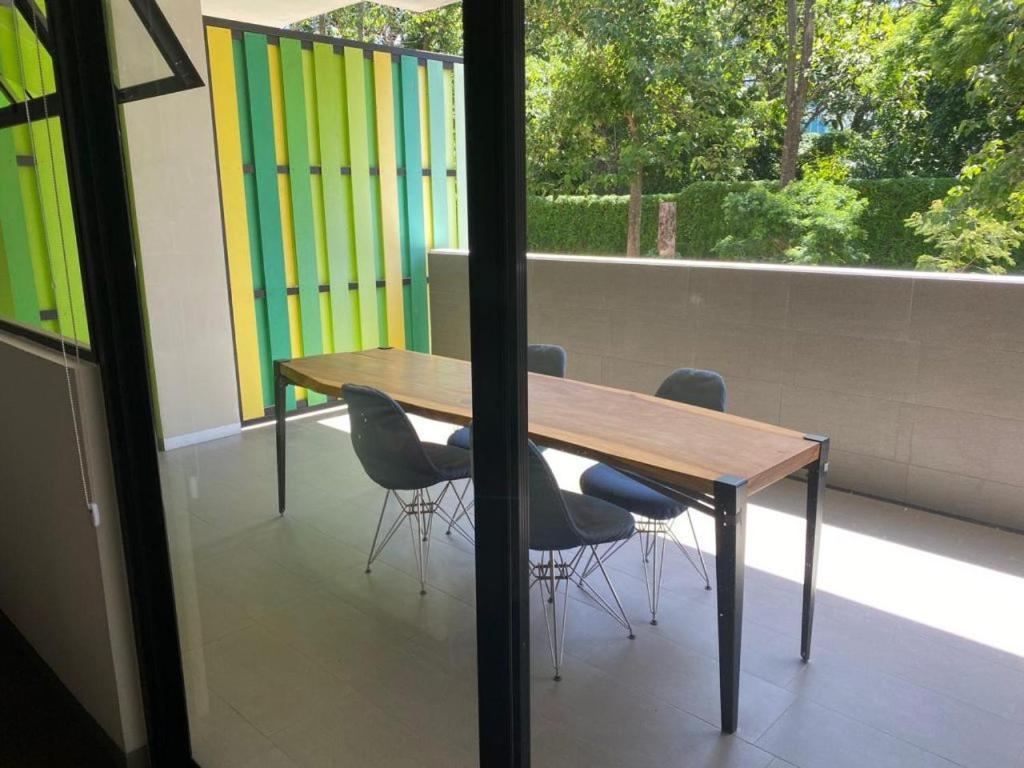 Bee Suites Santa Ana Santa Ana  Extérieur photo
