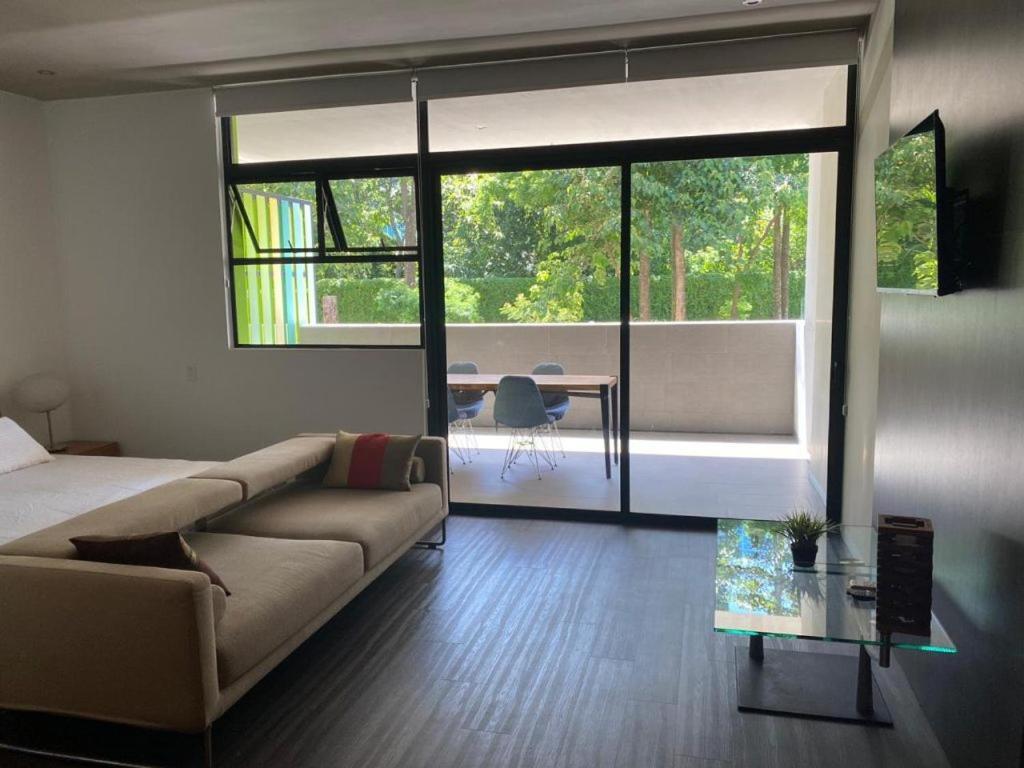 Bee Suites Santa Ana Santa Ana  Extérieur photo