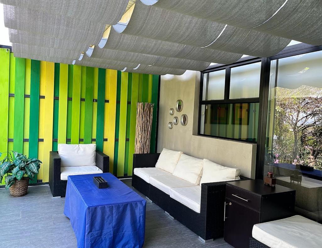 Bee Suites Santa Ana Santa Ana  Extérieur photo