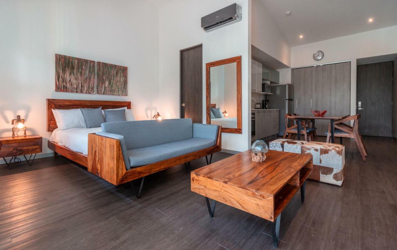 Bee Suites Santa Ana Santa Ana  Extérieur photo